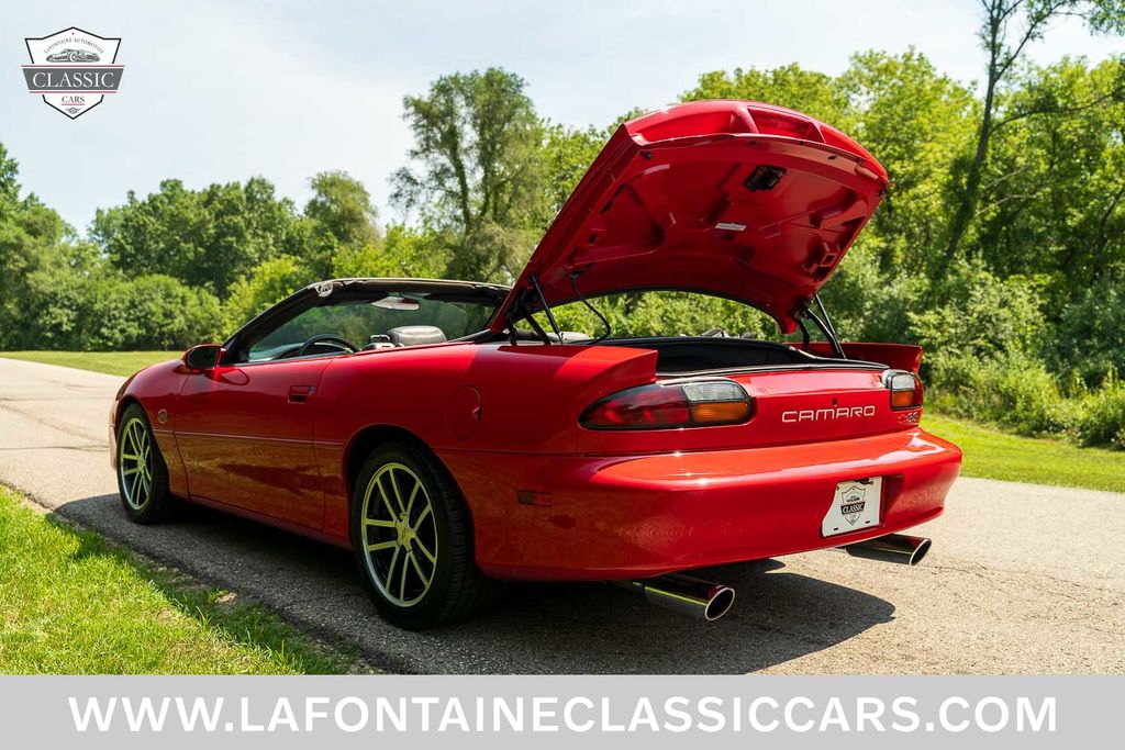 2002 Chevrolet Camaro 68