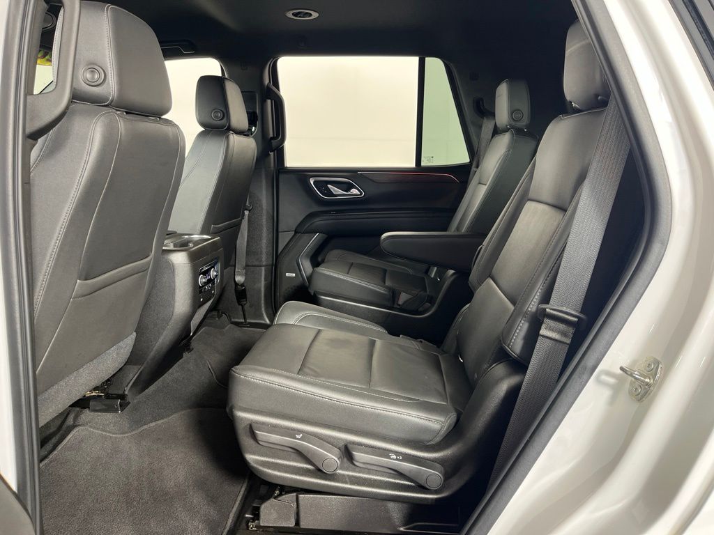 Thumbnail: 2021 Chevrolet Tahoe - 21