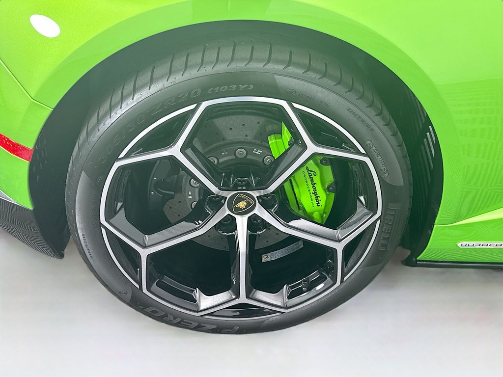 Thumbnail: 2021 Lamborghini Huracan - 27