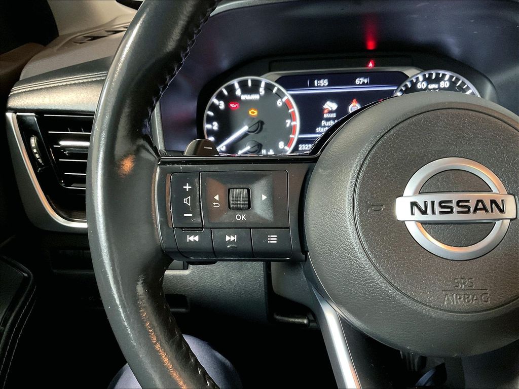 2021 Nissan Rogue — photo 23