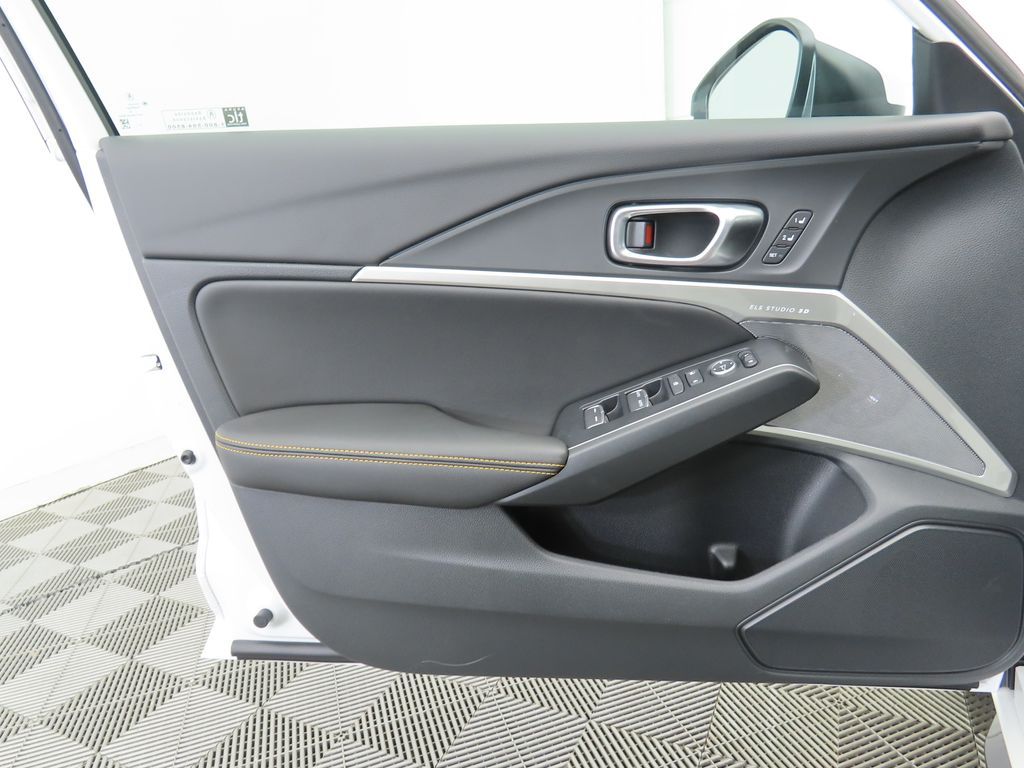 Thumbnail: 2026 Acura Integra - 24