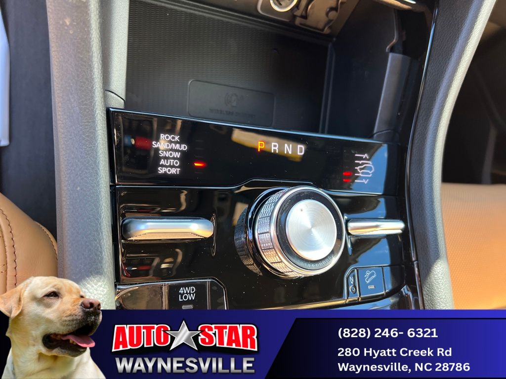 new 2025 Jeep Grand Cherokee car, priced at $57,990