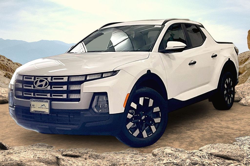White 2025 Hyundai Santa Cruz SEL Activity AWD Pickup Truck All-Wheel Drive 8-Speed Automatic