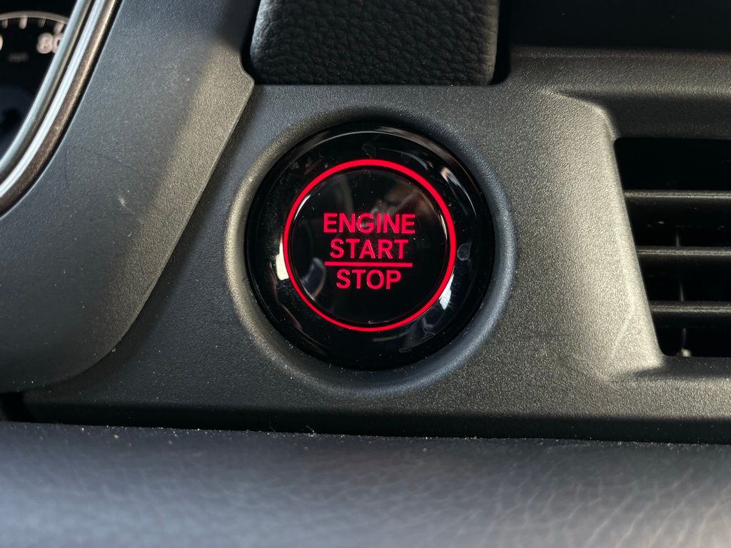 Thumbnail: 2025 Honda Pilot - 25