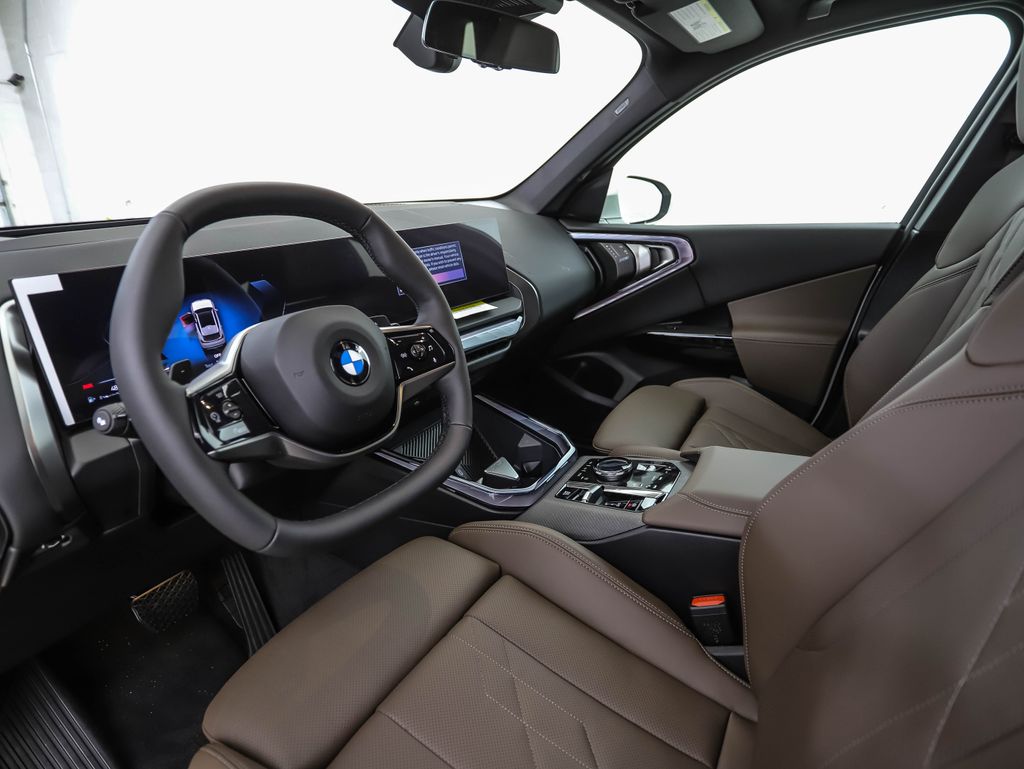 Thumbnail: 2026 BMW X3 - 10