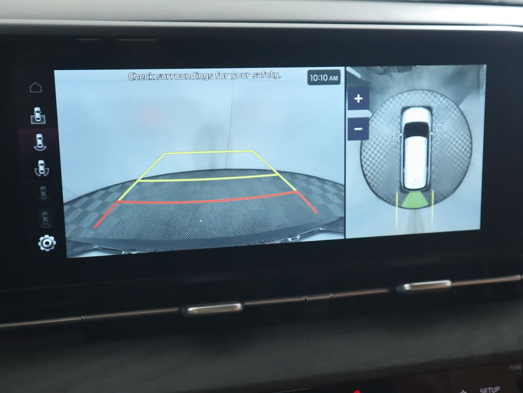 Thumbnail: 2024 Kia Carnival - 16