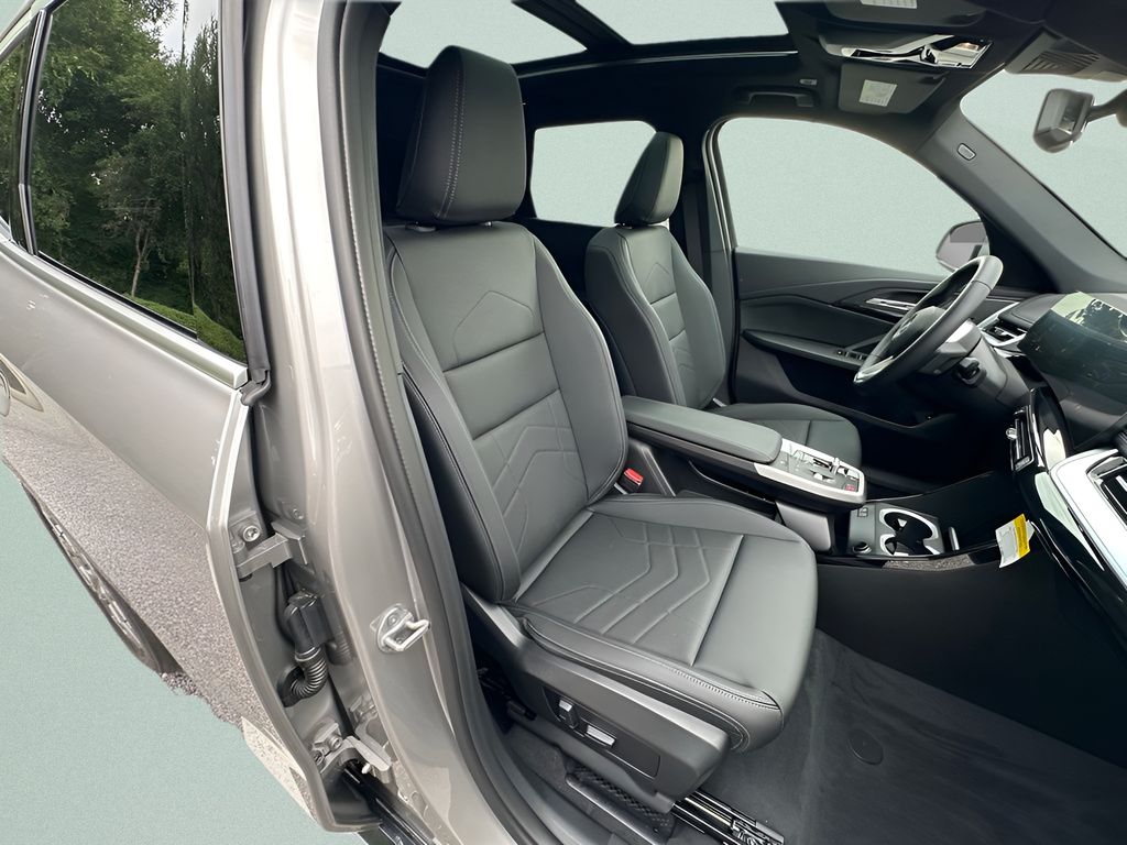 New 2026 Silver BMW xDrive28i image 24