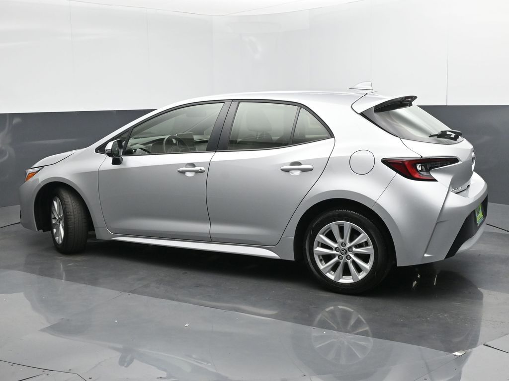 2024 Toyota Corolla Hatchback SE