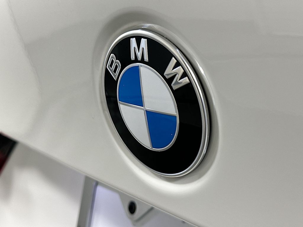 Thumbnail: 2026 BMW 3 Series - 22