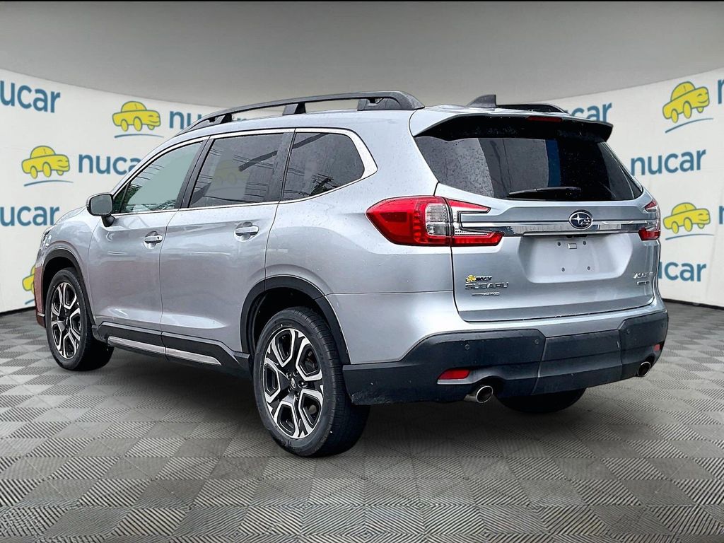 2023 Subaru Ascent — photo 4
