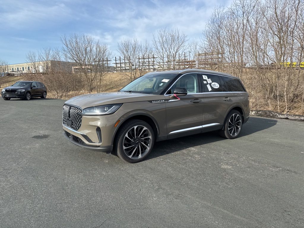 2025 Lincoln Aviator