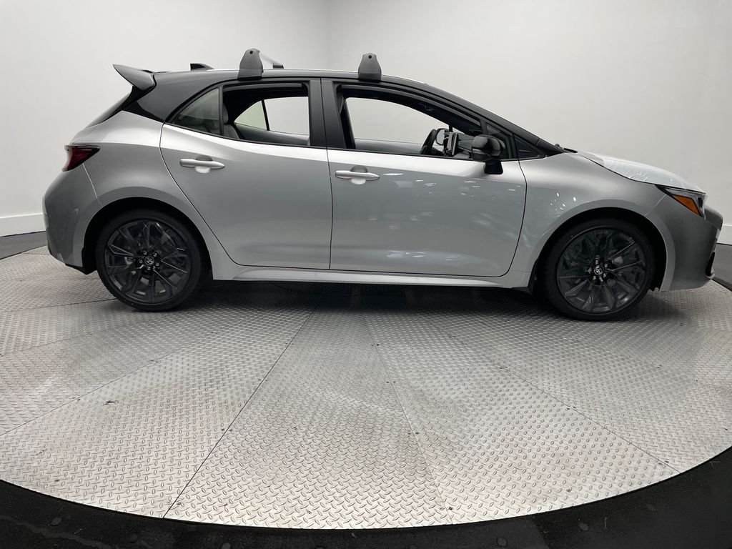 Thumbnail: 2025 Toyota Corolla - 4