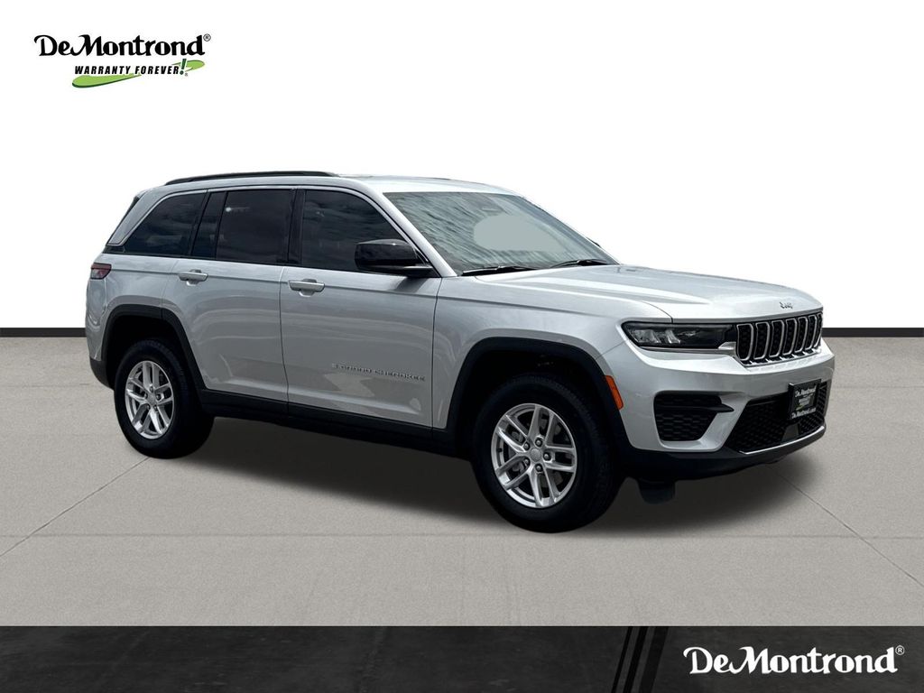 2026 Jeep Grand Cherokee Laredo - 2