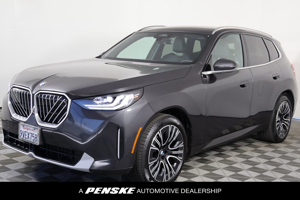 Thumbnail: 2026 BMW X3 - 1