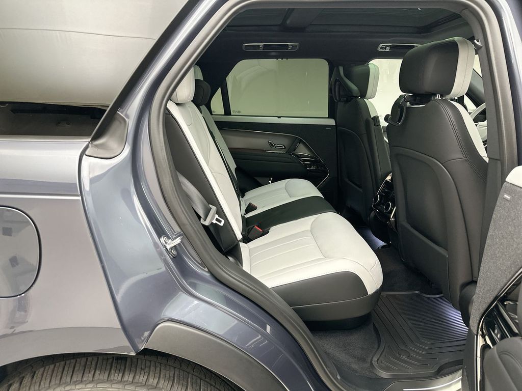 Thumbnail: 2026 Land Rover Range Rover Sport - 15