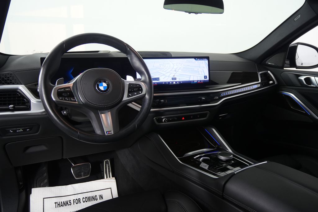 Thumbnail: 2025 BMW X6 - 19