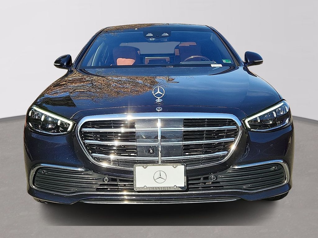 Thumbnail: 2022 Mercedes-Benz S-Class - 2