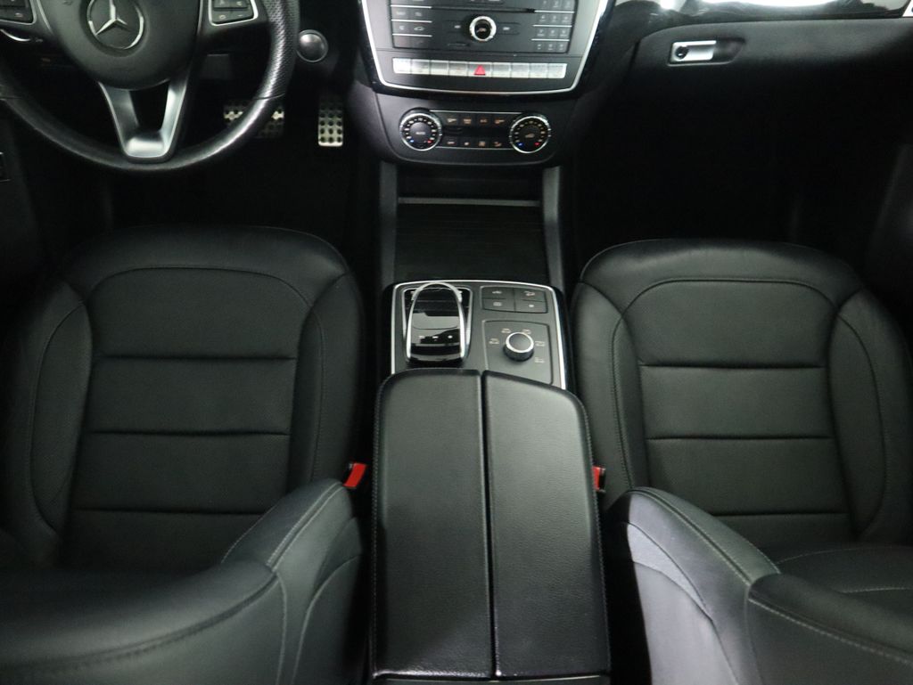 Thumbnail: 2018 Mercedes-Benz GLE - 16