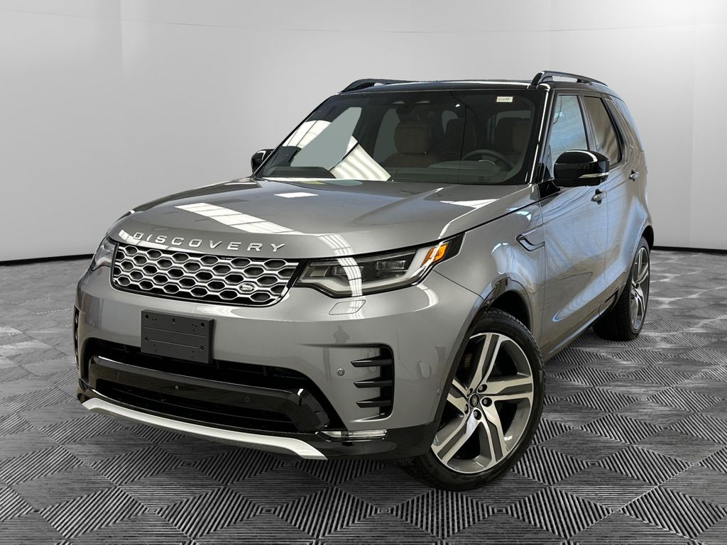 2026 Land Rover Discovery P360 Tempest Edition AWD