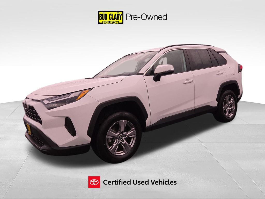 2024 Toyota RAV4 XLE AWD