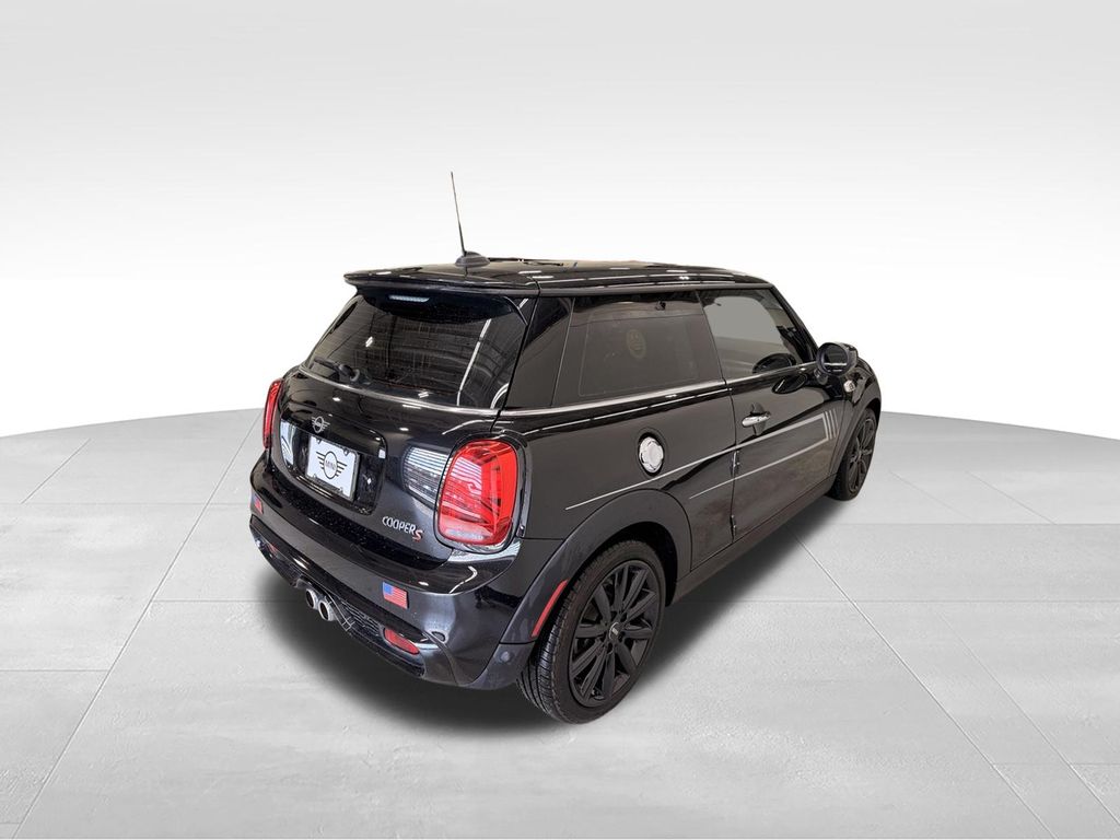 Thumbnail: 2021 MINI Cooper - 6