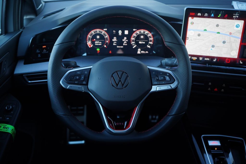 Thumbnail: 2026 Volkswagen Golf - 9