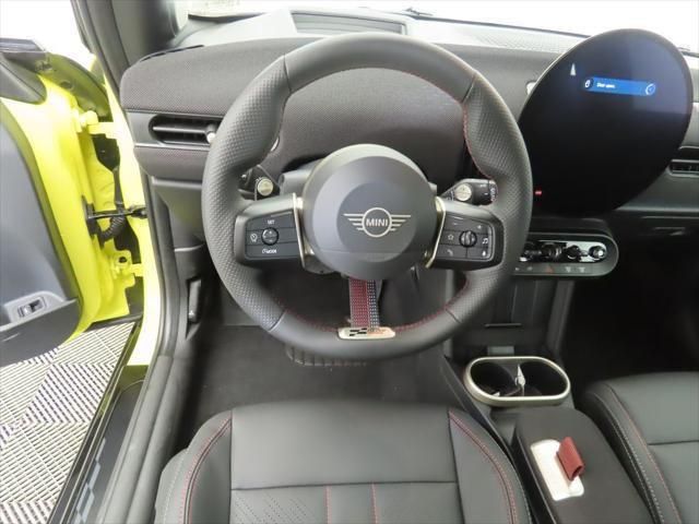 Thumbnail: 2026 MINI Cooper - 11