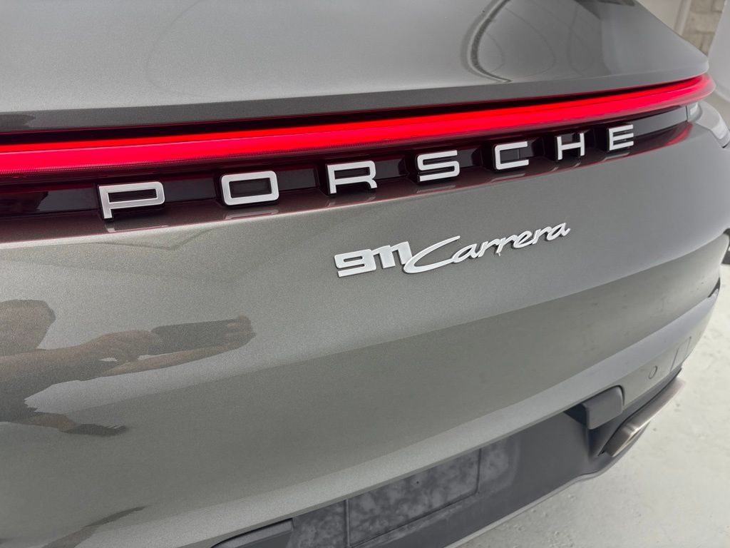 Thumbnail: 2020 Porsche 911 - 11
