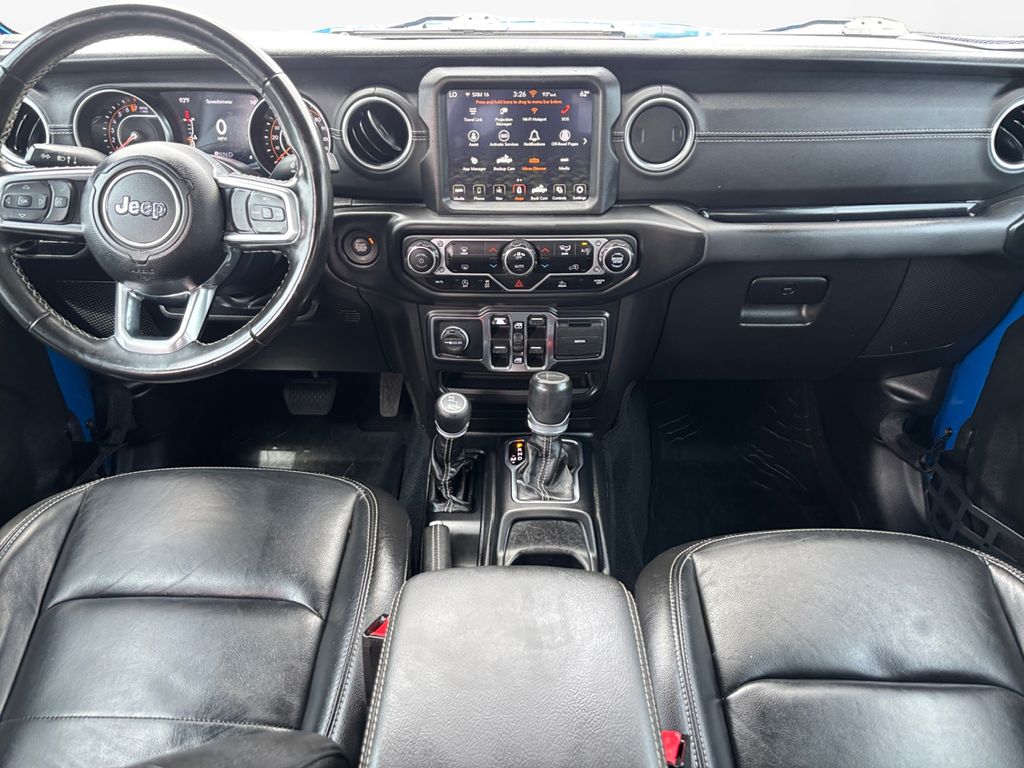 Used Car 2022 Jeep Gladiator  Overland For Sale Under $30,000 In Austin, Texas