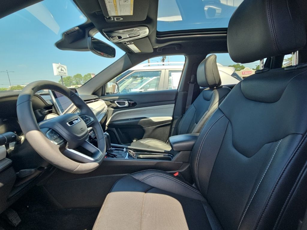 2025 Jeep Compass Limited - Photo 20