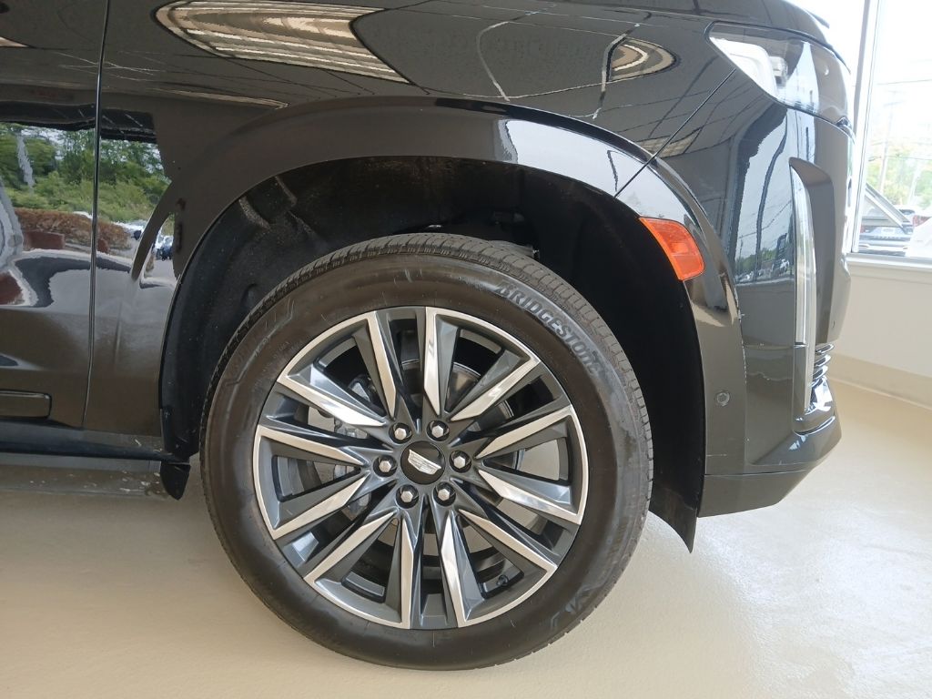 used 2022 Cadillac Escalade ESV car, priced at $73,450