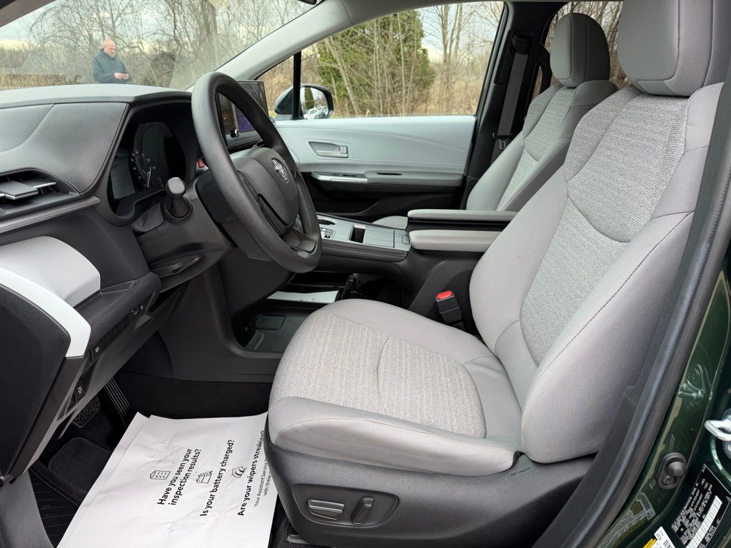 used 2025 Toyota Sienna car, priced at $41,903