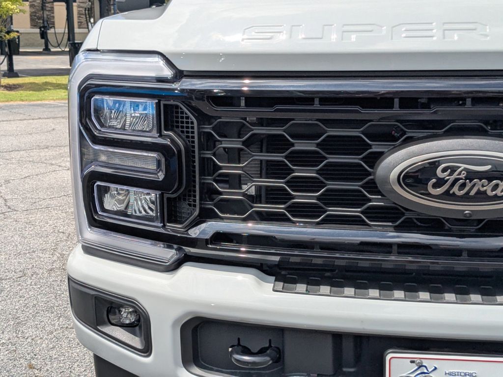 2025 Ford F-250 Super Duty Lariat