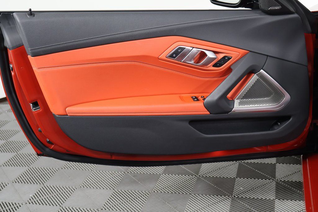 Thumbnail: 2022 BMW Z4 - 12