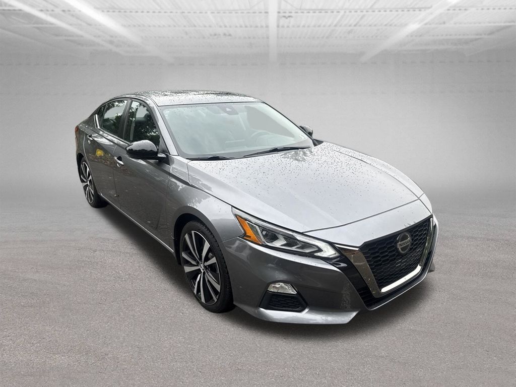 2022 Nissan Altima 2.0 SR Gray at Bob Ruth Ford