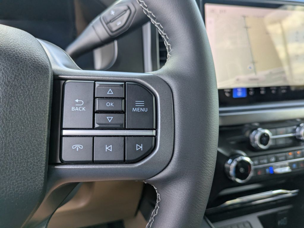 2026 Ford F-350 Super Duty LARIAT
