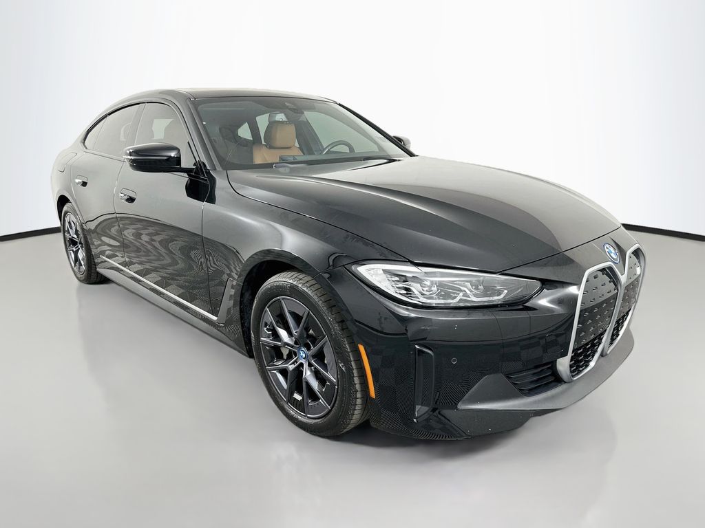 Thumbnail: 2023 BMW i4 - 3