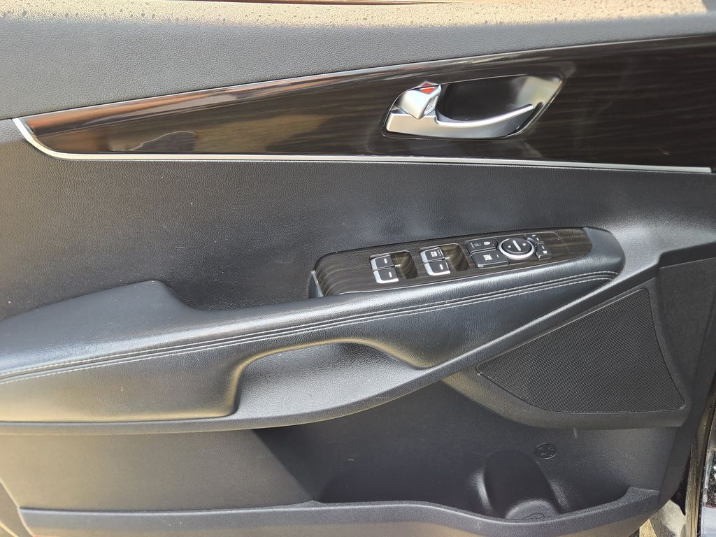 2019 Kia Sorento L Black at Joe Myers Mazda Kia