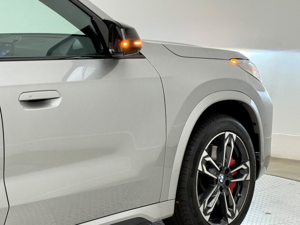 Thumbnail: 2024 BMW X1 - 19