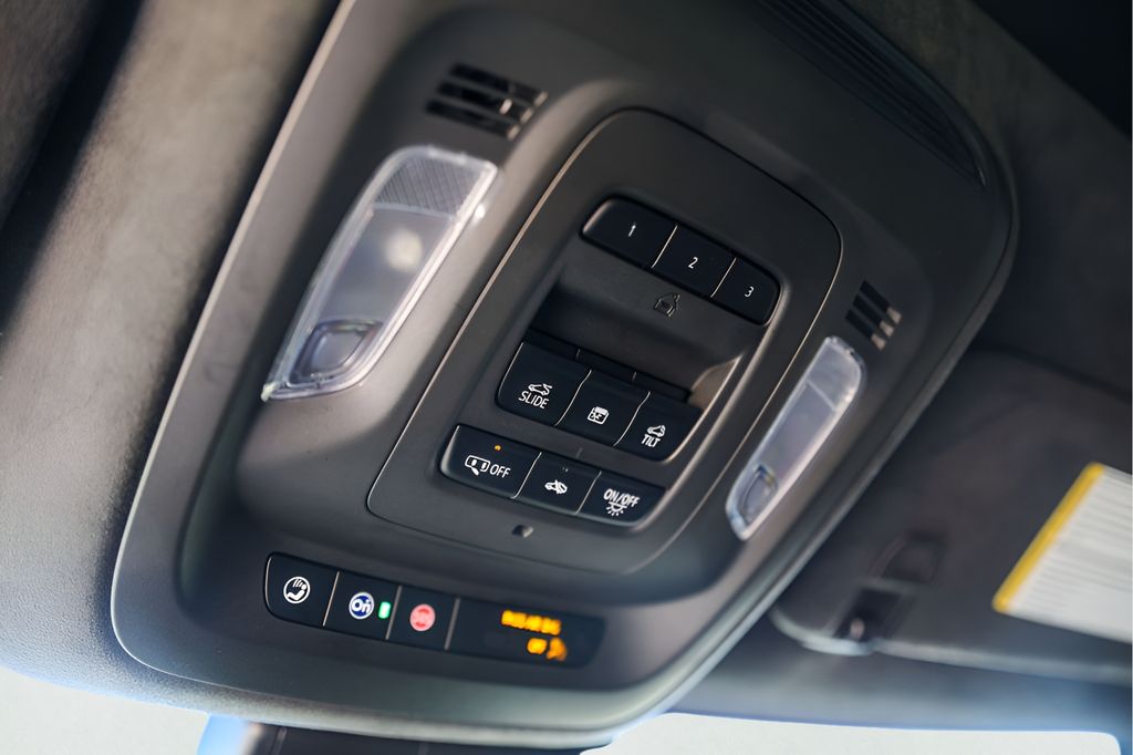 Used Car 2023 Cadillac Ct5  V-series For Sale Under $100,000 In Austin, Texas