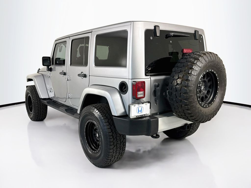 Thumbnail: 2017 Jeep Wrangler - 7