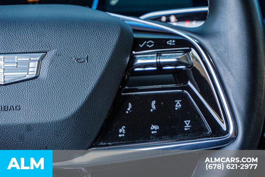 Used 2024 Silver Cadillac Luxury image 31