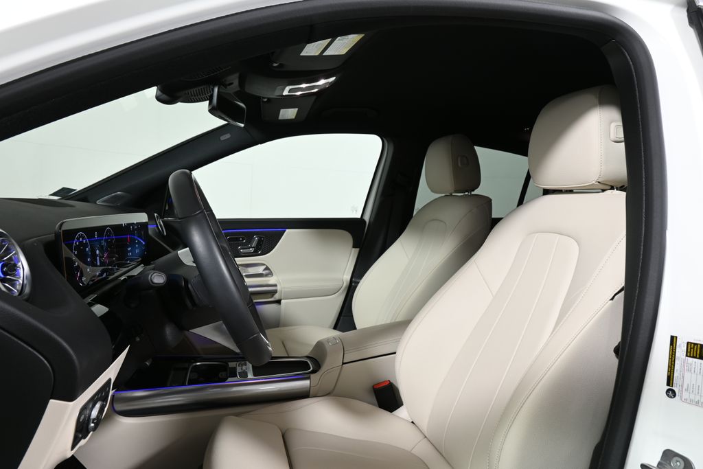 Thumbnail: 2025 Mercedes-Benz GLA - 15