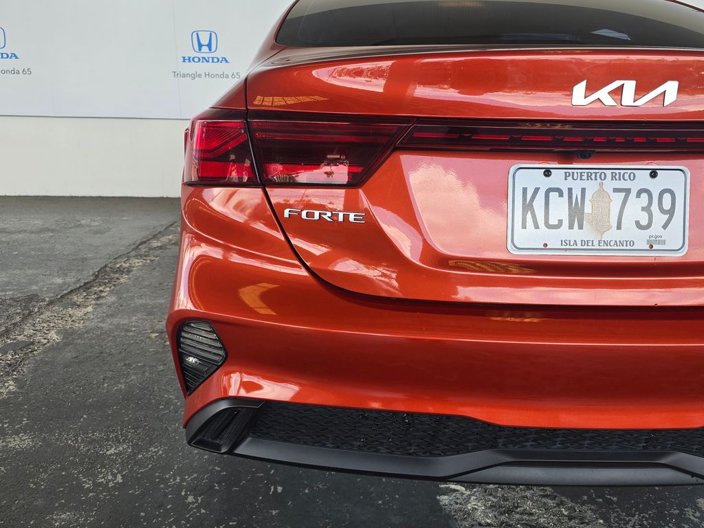 Thumbnail: 2023 Kia Forte - 22