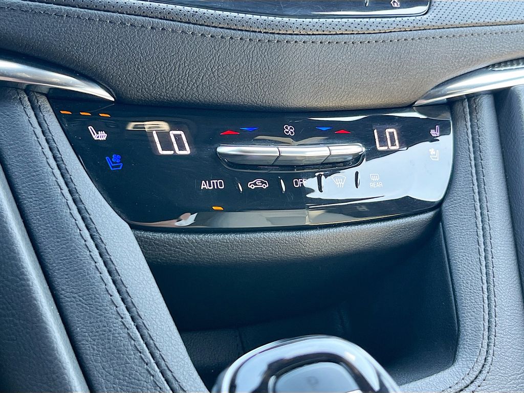 Used 2022 Red Cadillac Sport image 16