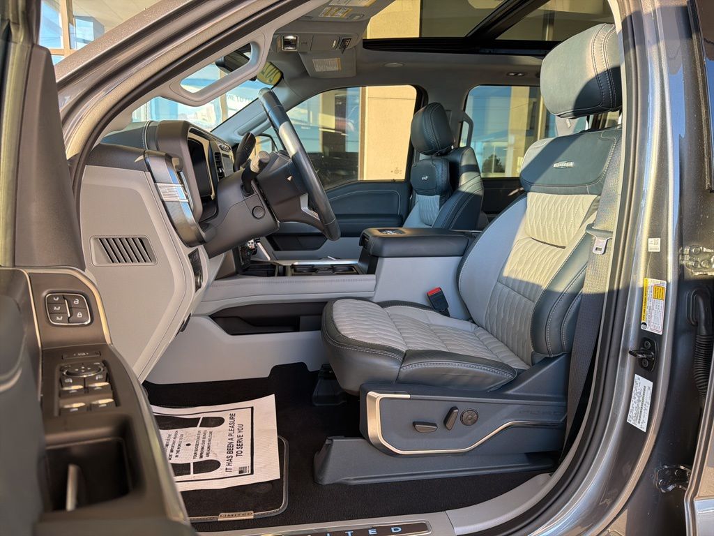 Thumbnail: 2024 Ford Econoline - 18