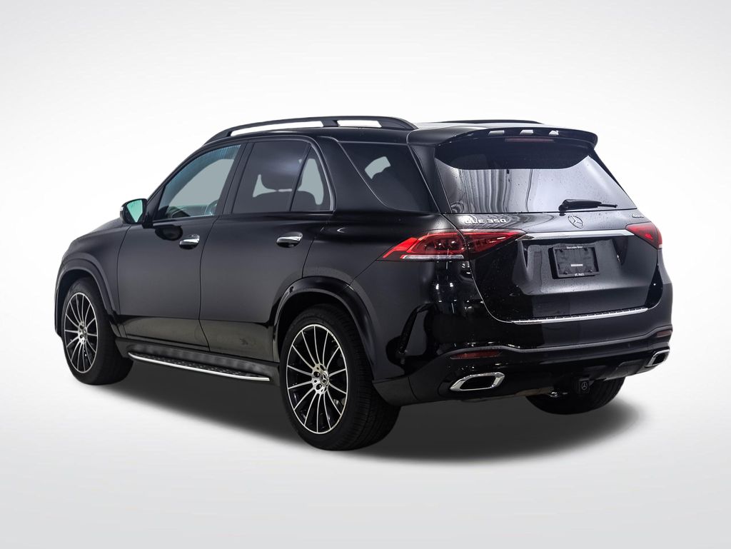Thumbnail: 2023 Mercedes-Benz GLE - 3