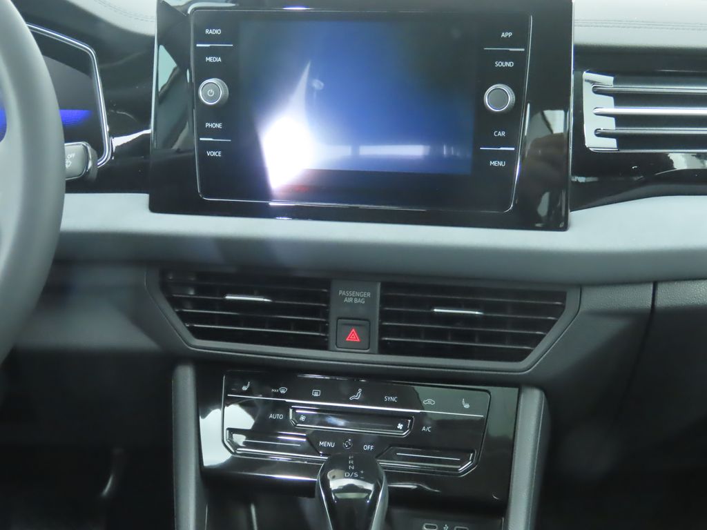 Thumbnail: 2026 Volkswagen Jetta - 14