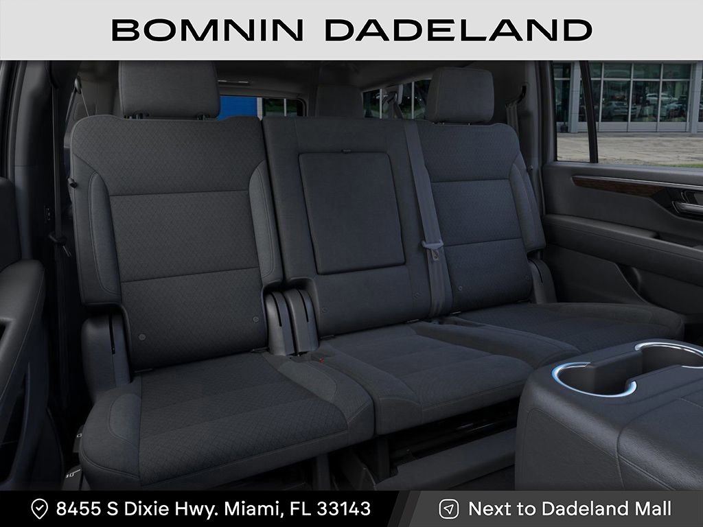 2025 Chevrolet Suburban LS photo