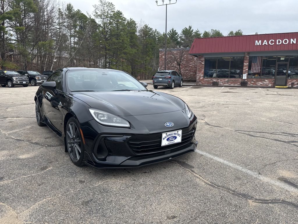 Crystal Black Silica 2024 Subaru BRZ Limited RWD Coupe Rear-Wheel Drive 6-Speed Manual